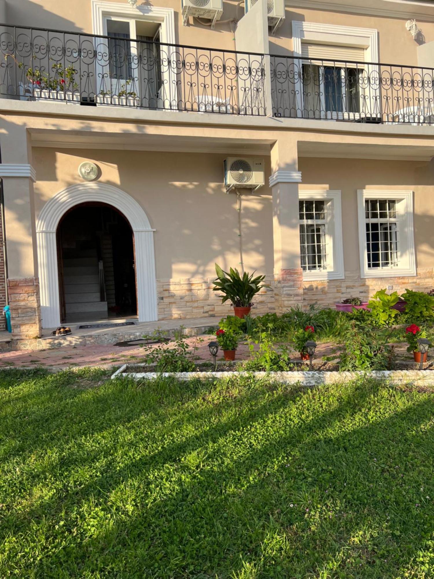 Garden Villa Guni Kruje Luaran gambar