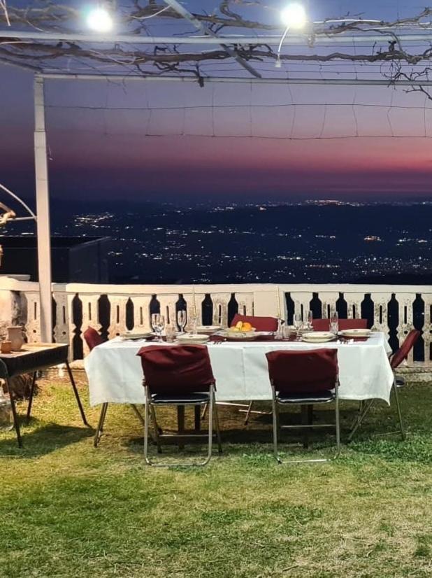 Garden Villa Guni Kruje Luaran gambar