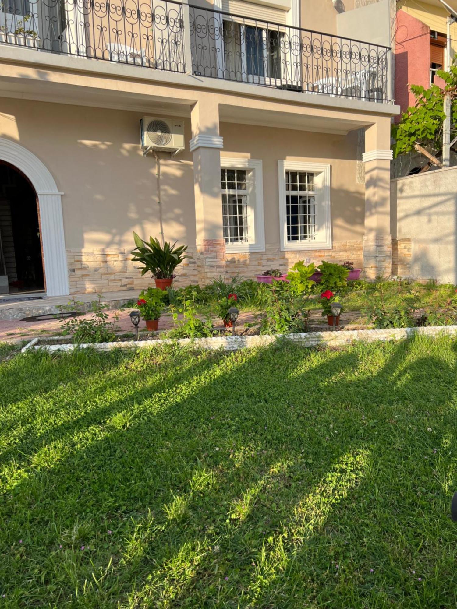 Garden Villa Guni Kruje Luaran gambar