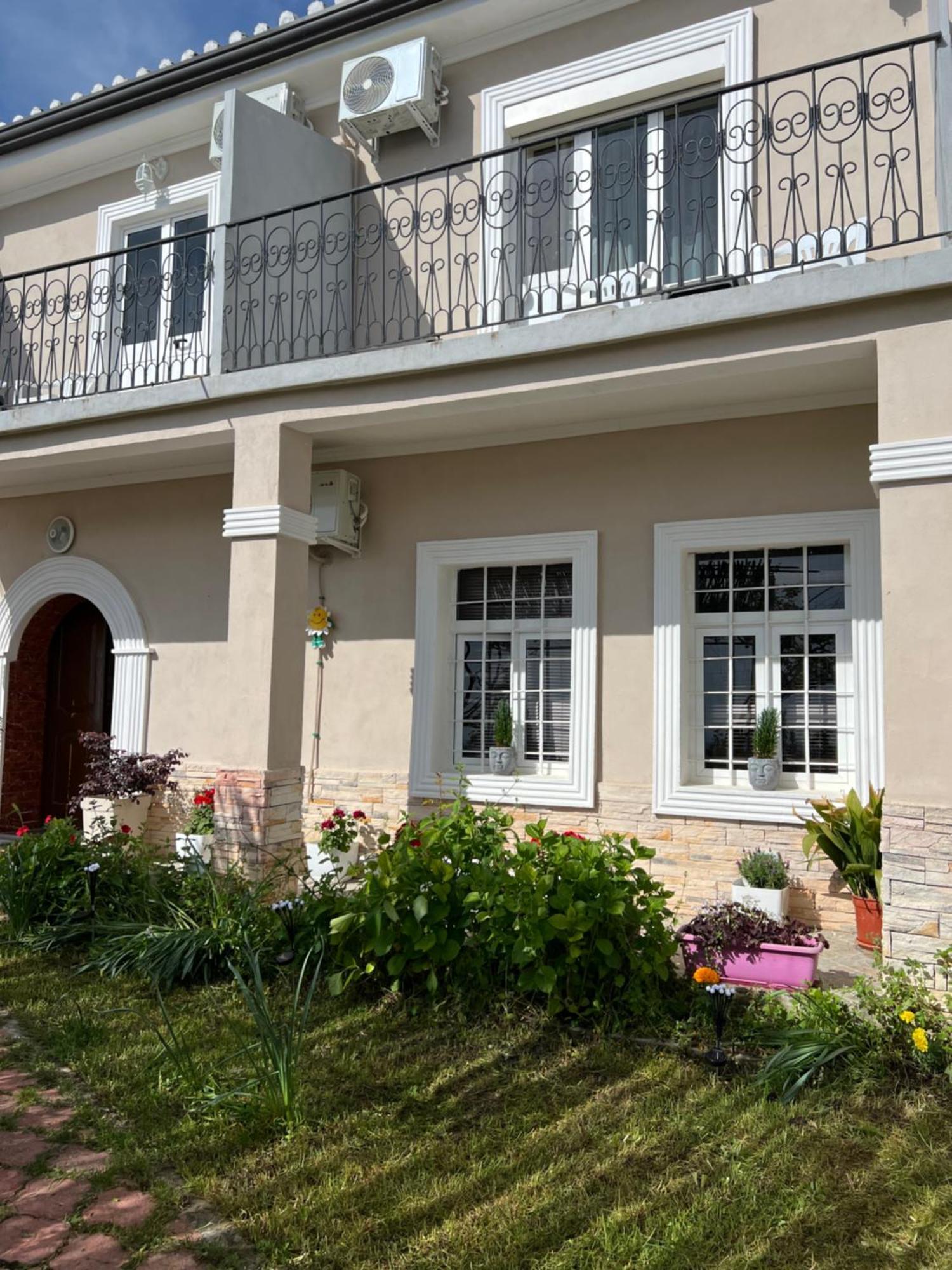 Garden Villa Guni Kruje Luaran gambar
